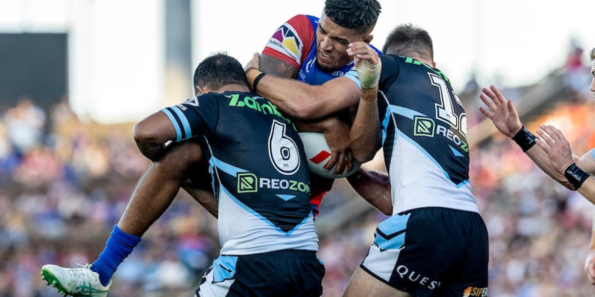 Newcastle Knights Stumble - Sharks Triumph 34-14