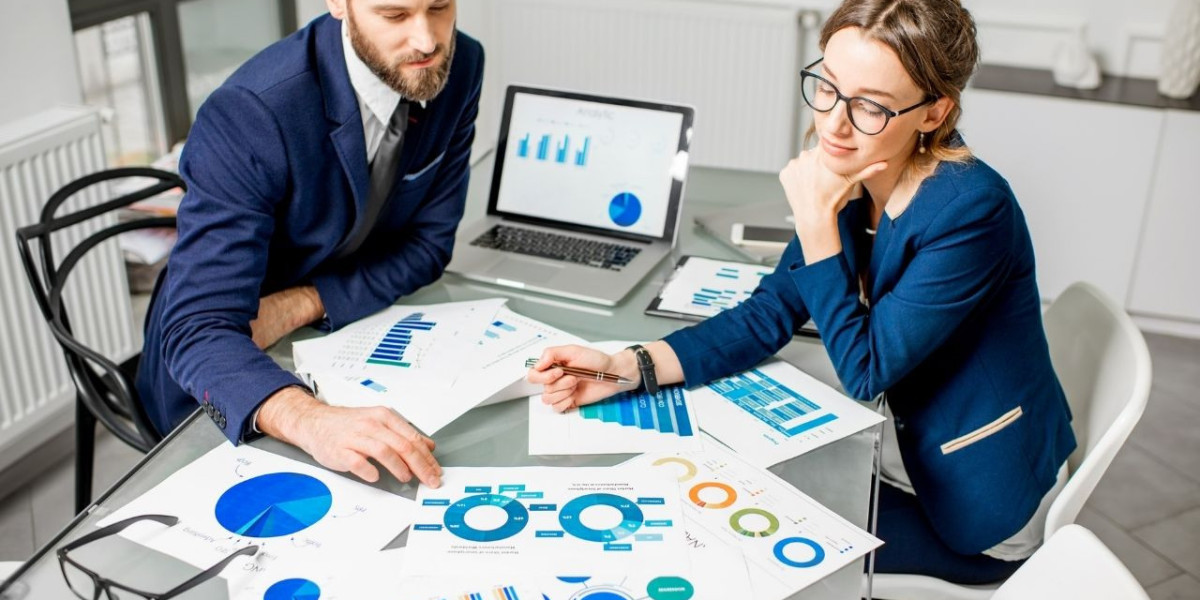 The Rise of Cloud-Based Hosting: Powering the Modern Web