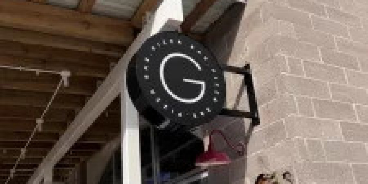 Why Metal Signs Are a Smart Investment for Raleigh Businesses in 2025