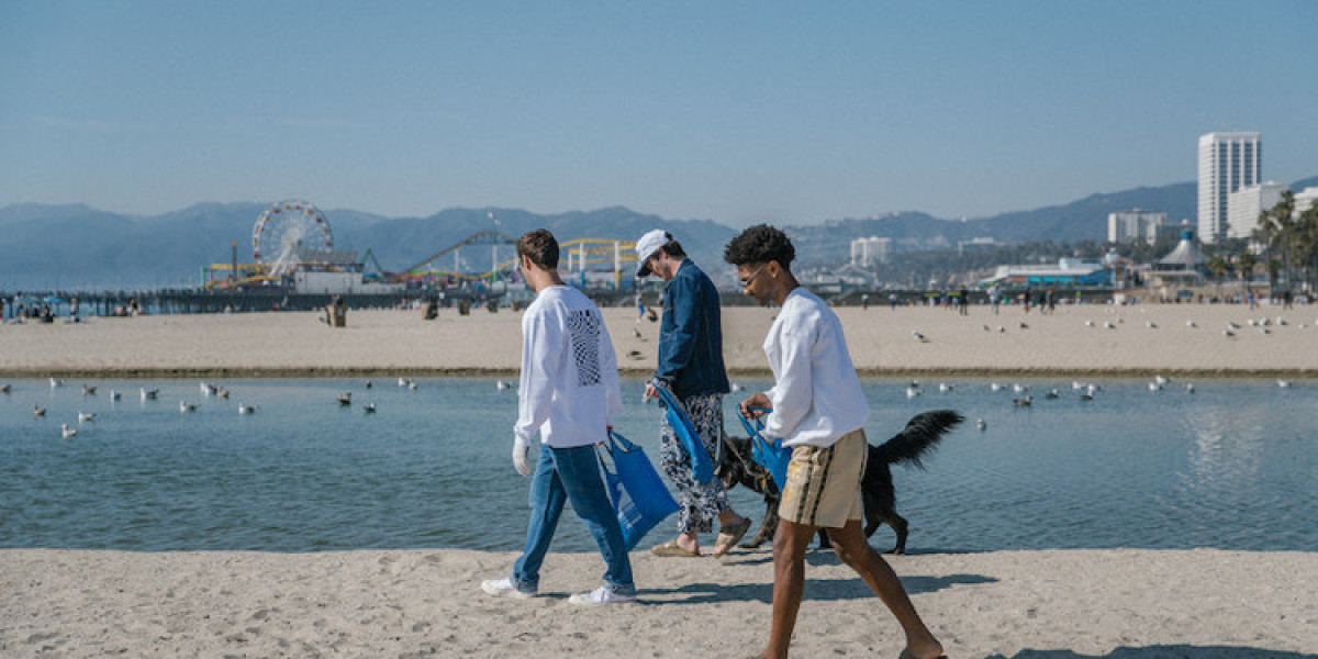 Outer Banks Cast: Environmental Cleanup Efforts Unite