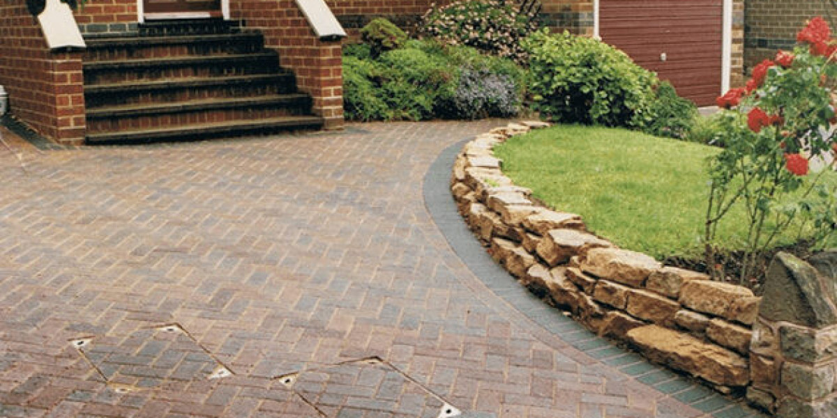 Complete Landscaping Farnborough Services for Homes and Commercial Properties