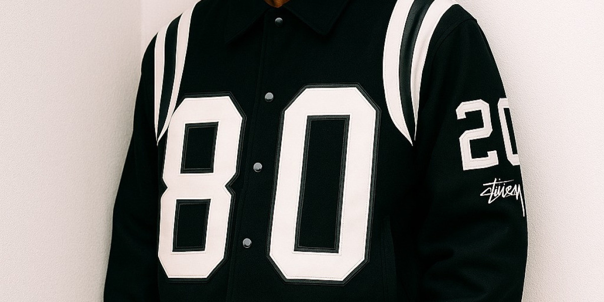 Easy Summer Styles Stussy Hoodie and T Shirt 2025