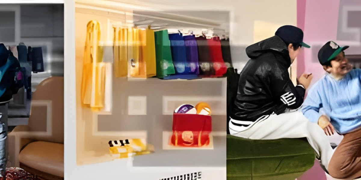 Eric Emanuel Sweatpants – Streetwear Luxury with Everyday Comfort