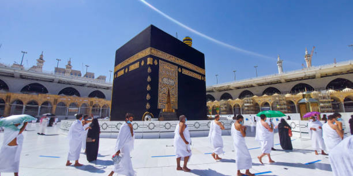 Best Value 3 Star Umrah Deals with Flights UK | Umrah Packages UK