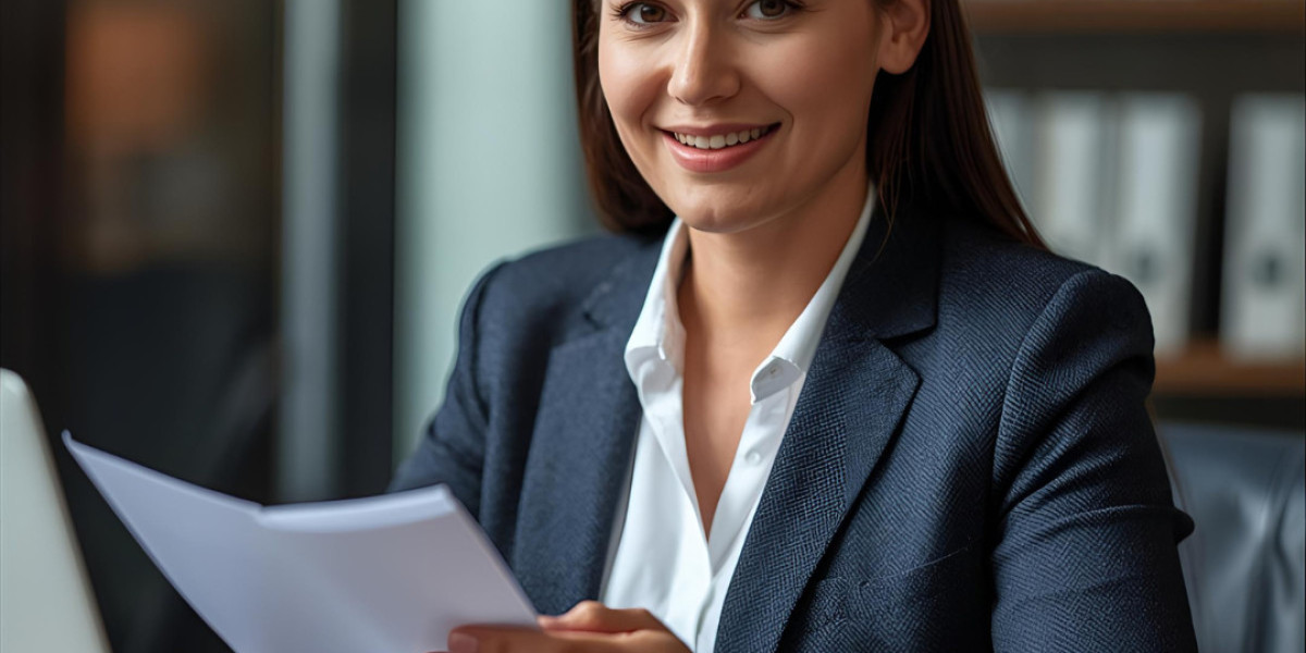 A Complete Guide to Employment Law Solicitors and How They Can Help You