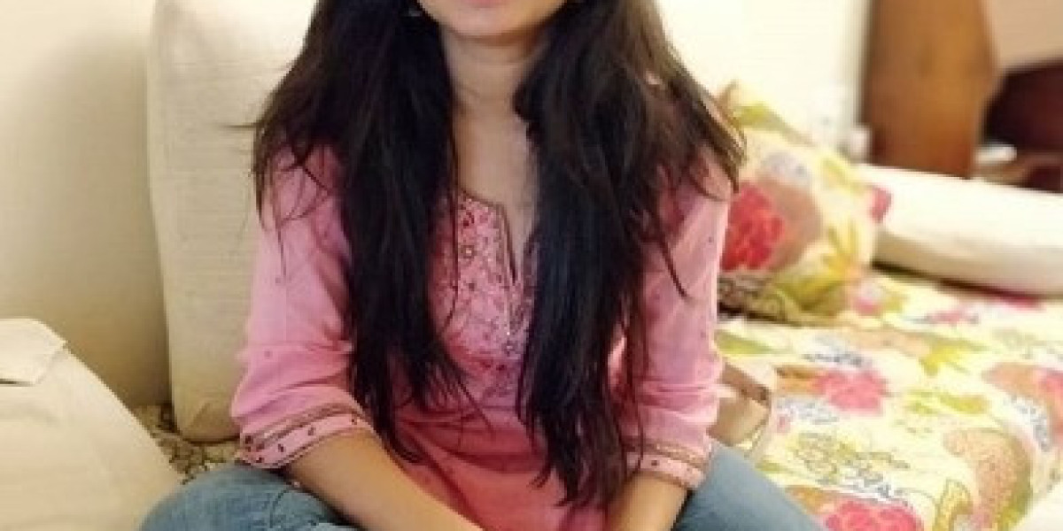 How Online Friendships Are Changing the Way We Make New Girl Friends in Kota