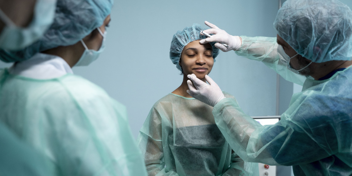 Why is it Important to choose a Good Plastic Surgeon for Undergoing Plastic Surgery?