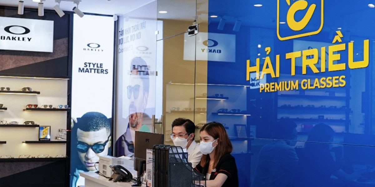 Cac Loai Mat Kinh Cho Nguoi Can Thi, Vien Thi Va Loan Thi