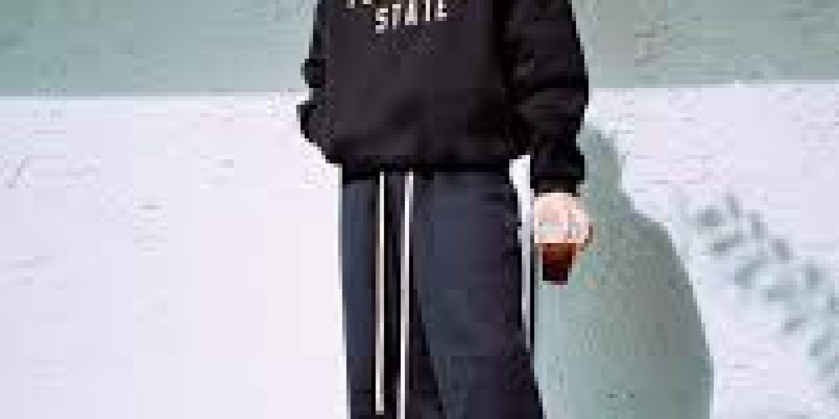 Essentials Clothing: The Minimalist Streetwear Movement Transforming Modern Fashion