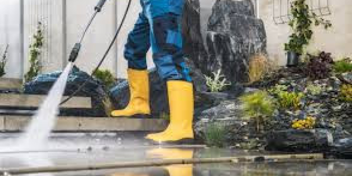 Why Dry Ice Blasting is Redefining Industrial Cleaning Standards