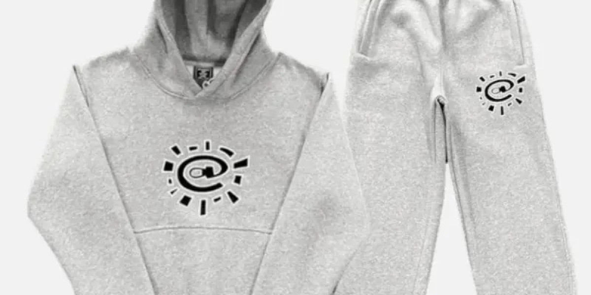 Sp5der Tracksuit Offers Available This New Year