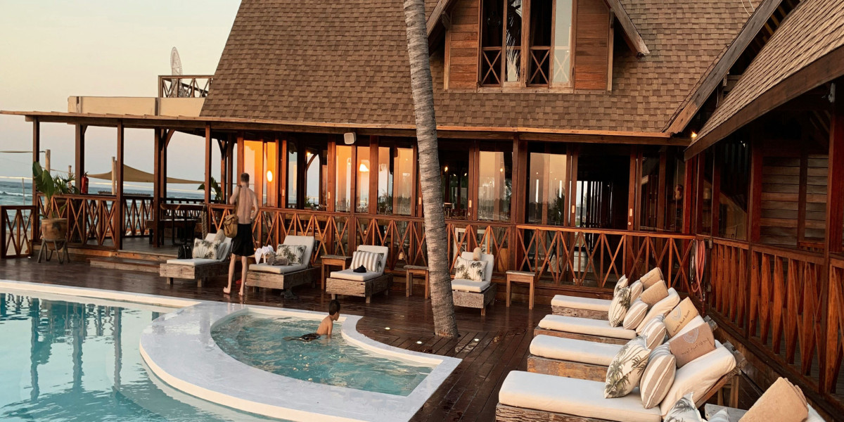 Finding Comfort & Views: A Travel Guide to Hotels Near Tampa Airport