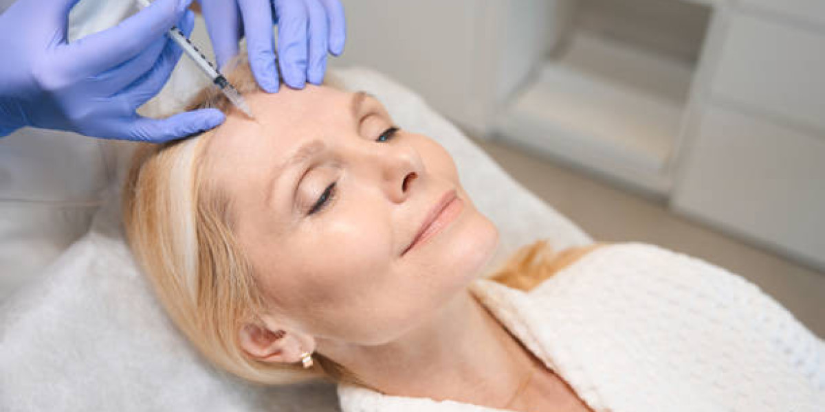 Botox Injections: Benefits, Uses, and Safety Tips