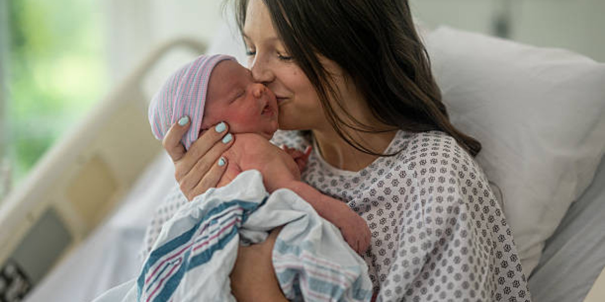 Baby & Mother in Pakistan: Practical Guide for Healthy Parenting