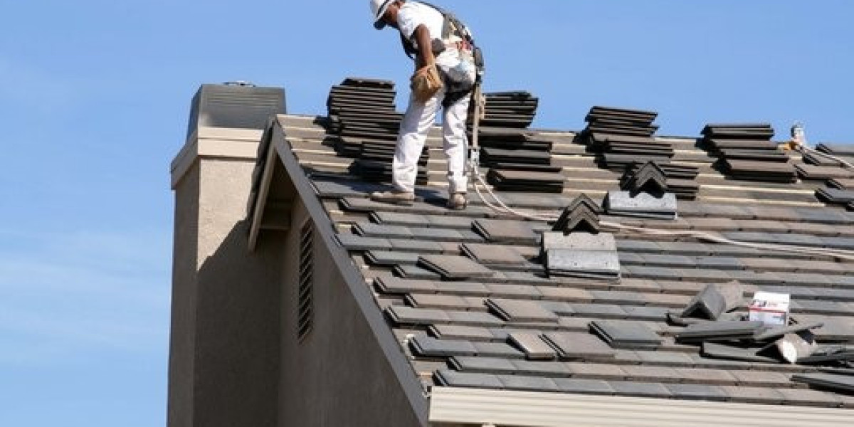 5 Signs It’s Time to Call a Roofing Service in Arlington, MA