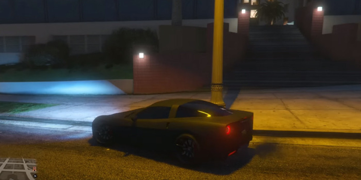 GTA 5: Luxurious Living and Lavish Gifts in Los Santos