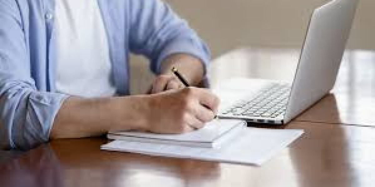 Why an Assignment Expert is Essential for Complex Projects