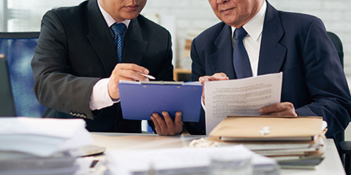 Commercial Lease Solicitor and Commissioner For Oaths: Trusted Legal Support for Secure Agreements