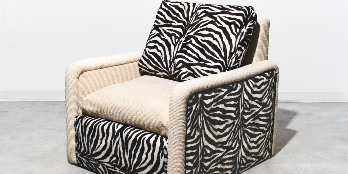 Living Room Furniture for Small Rooms and Mid Century Modern Lounge Chairs