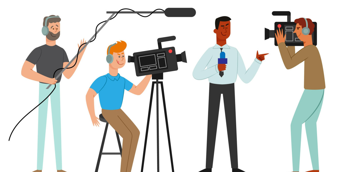 Exploring the Creative and Professional Journey of Les Merson