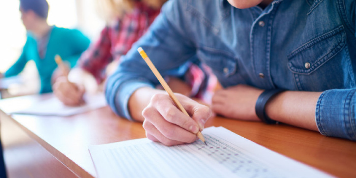 How to Prepare For the Dutch Civic Integration Exam?